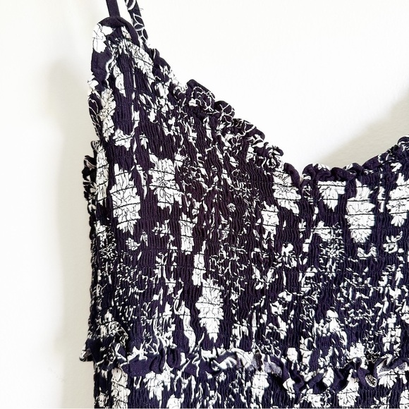 Likely Navy Blue white Floral print Zephra Shirred Floral Mini Dress sz 8 - Picture 9 of 12